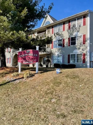 $230,000 | 539 Union Avenue, Unit 11, Irvington, NJ 07111