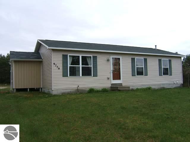 9779 Summit City Road Kingsley, MI 49649 - Photo 1 of 15 1715669.JPG