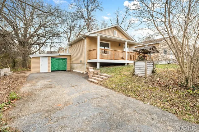 $229,000 | 740 Home Avenue, Edwardsville, IL 62025