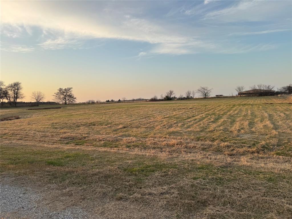2196 Sundance Road Whitesboro, TX 76273 - Photo 4 of 5