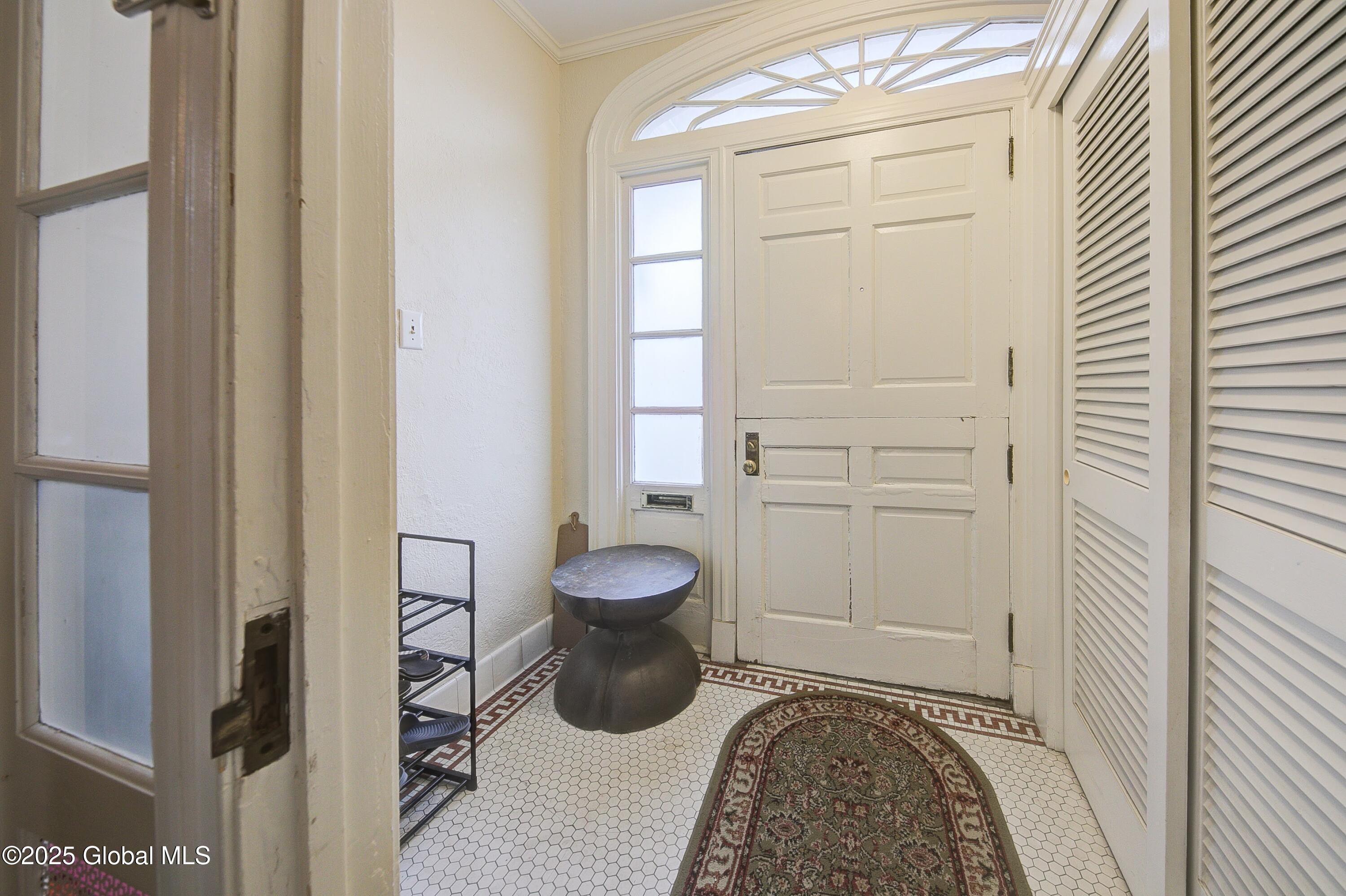 1561-1563 Union Street Schenectady, NY 12309 - Photo 12 of 54 Union Ave-12