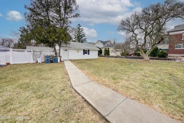 $389,900 | 1561-1563 Union Street, Schenectady, NY 12309