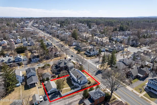 $389,900 | 1561-1563 Union Street, Schenectady, NY 12309