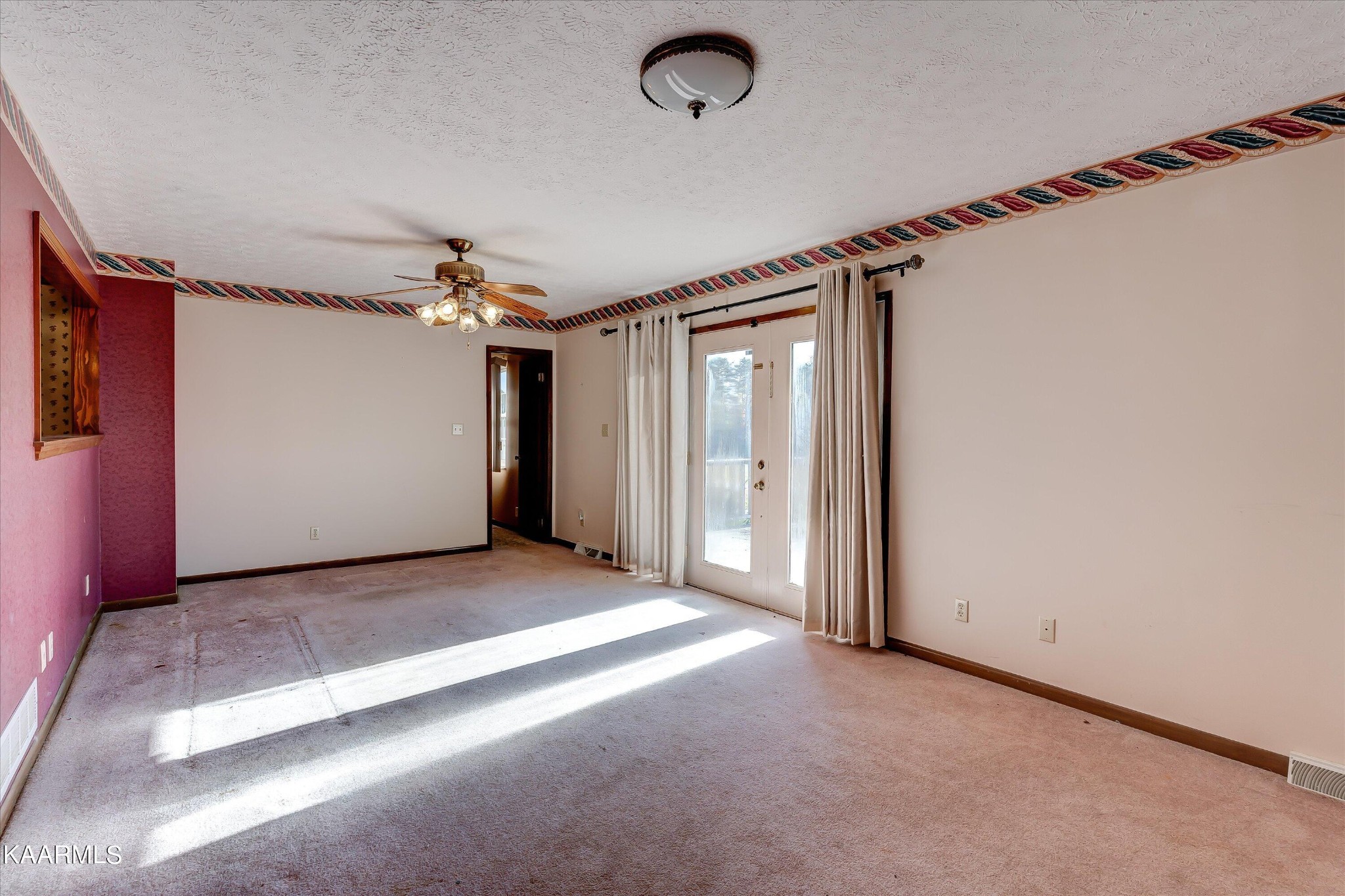 6044 Hutton Ridge Road Maryville, TN 37801 - Photo 8 of 34 Gallery Image 8