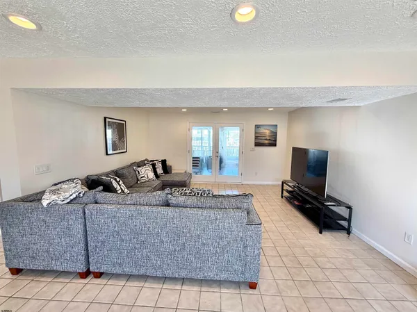 $47,500 | 31 Seaview Drive, Longport, NJ 08403