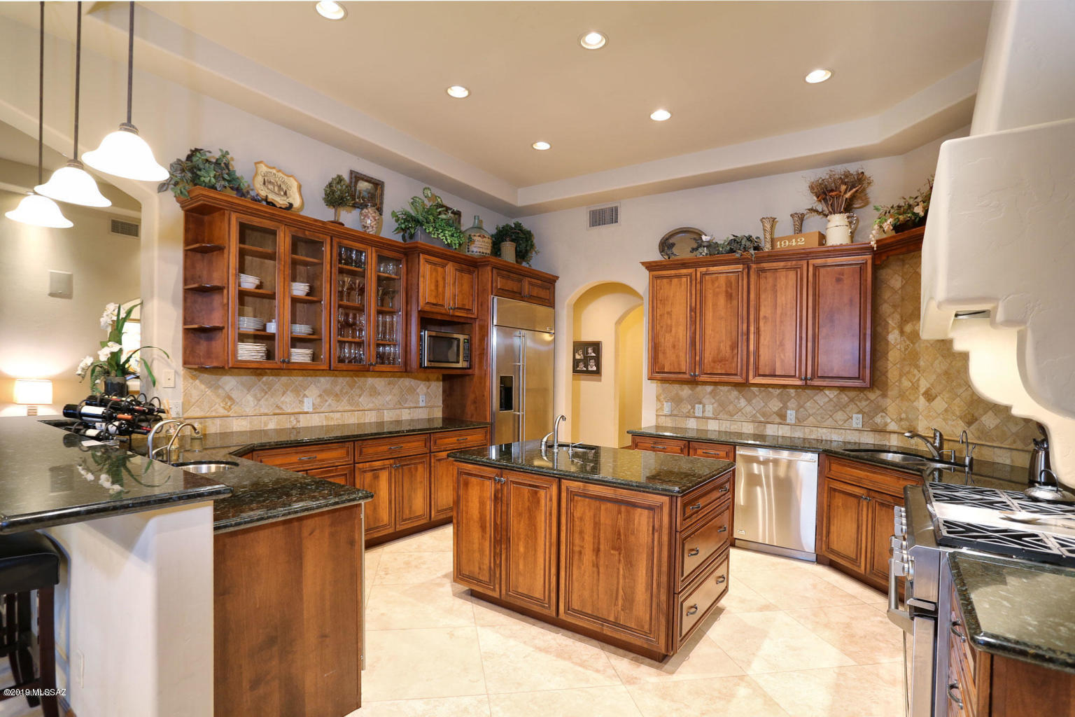 4621 East Swans Nest Road Tucson, AZ 85718 - Photo 8 of 38