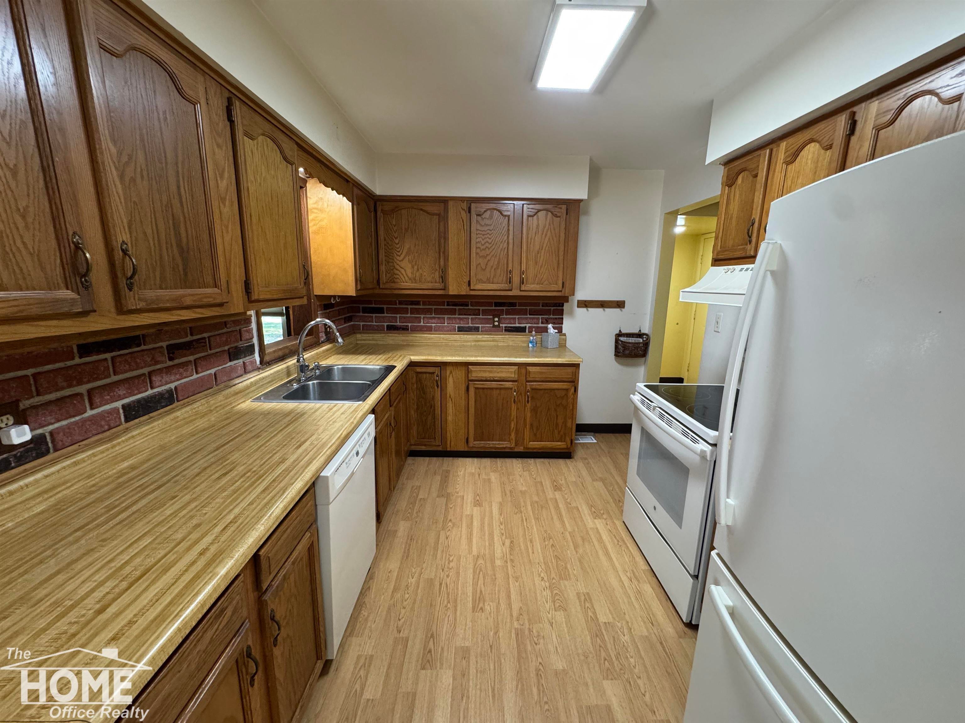 2711 East Hibbard Road Corunna, MI 48817 - Photo 10 of 31 Gallery Image 10