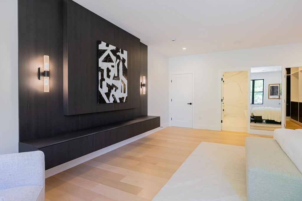 3 Brandt Drive Woburn, MA 01801 - Photo 14 of 38