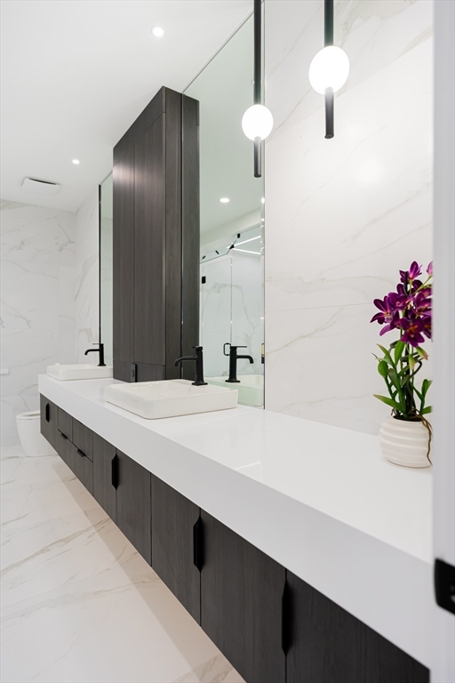 3 Brandt Drive Woburn, MA 01801 - Photo 18 of 38