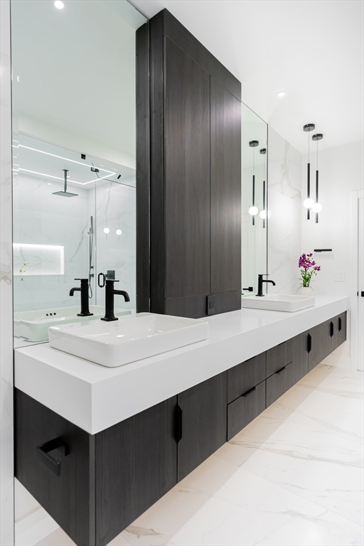 3 Brandt Drive Woburn, MA 01801 - Photo 19 of 38