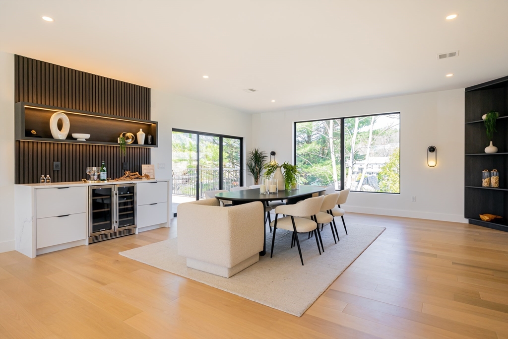 3 Brandt Drive Woburn, MA 01801 - Photo 6 of 38