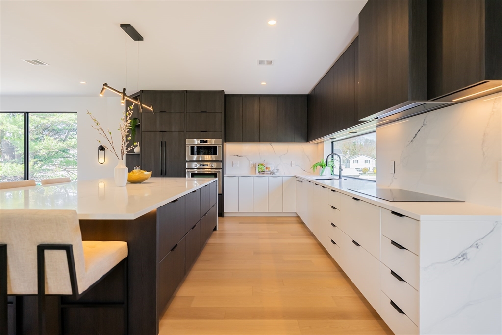 3 Brandt Drive Woburn, MA 01801 - Photo 10 of 38