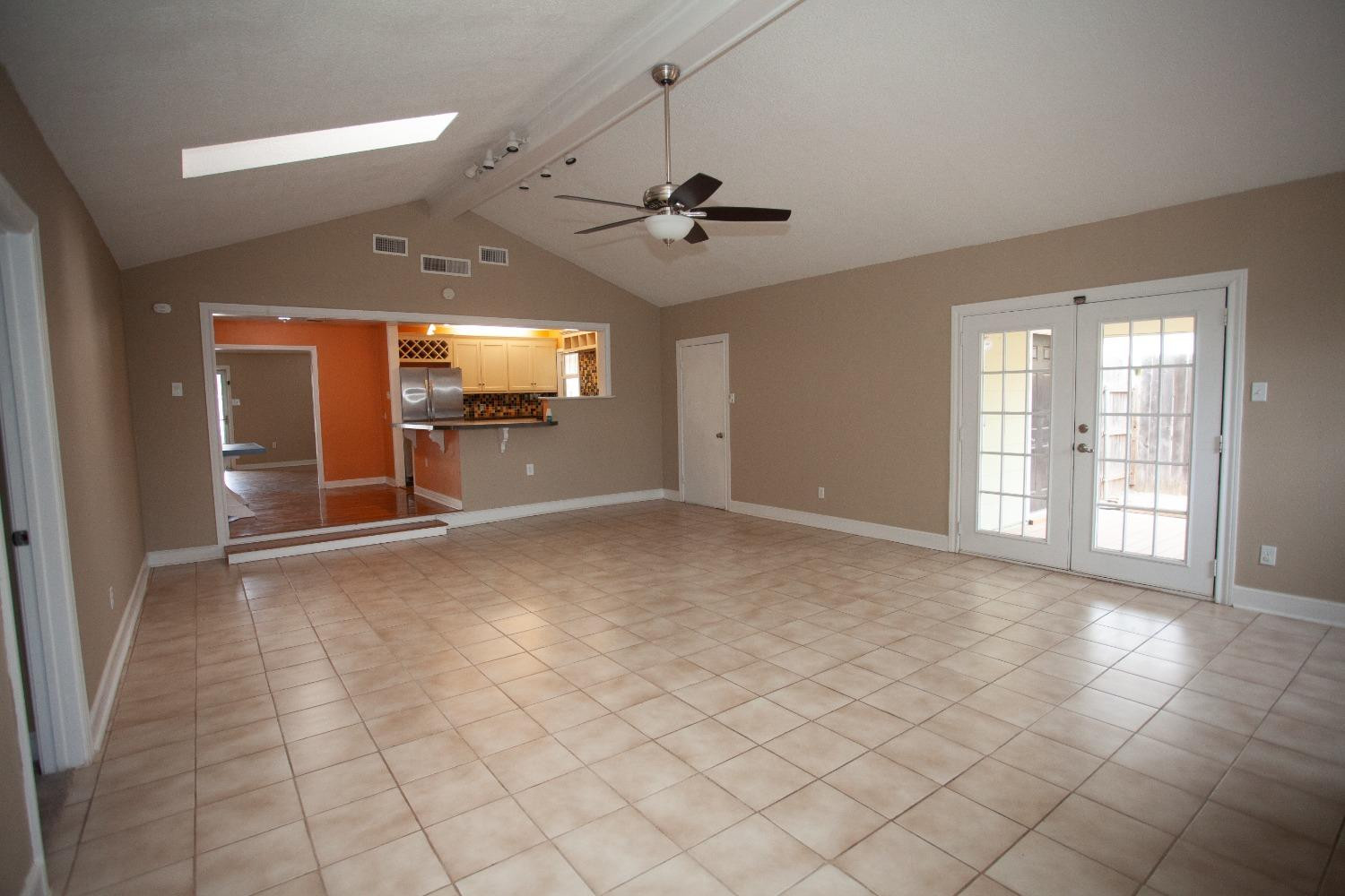 2614 32nd Street Lubbock, TX 79410 - Photo 21 of 35 Photo 21