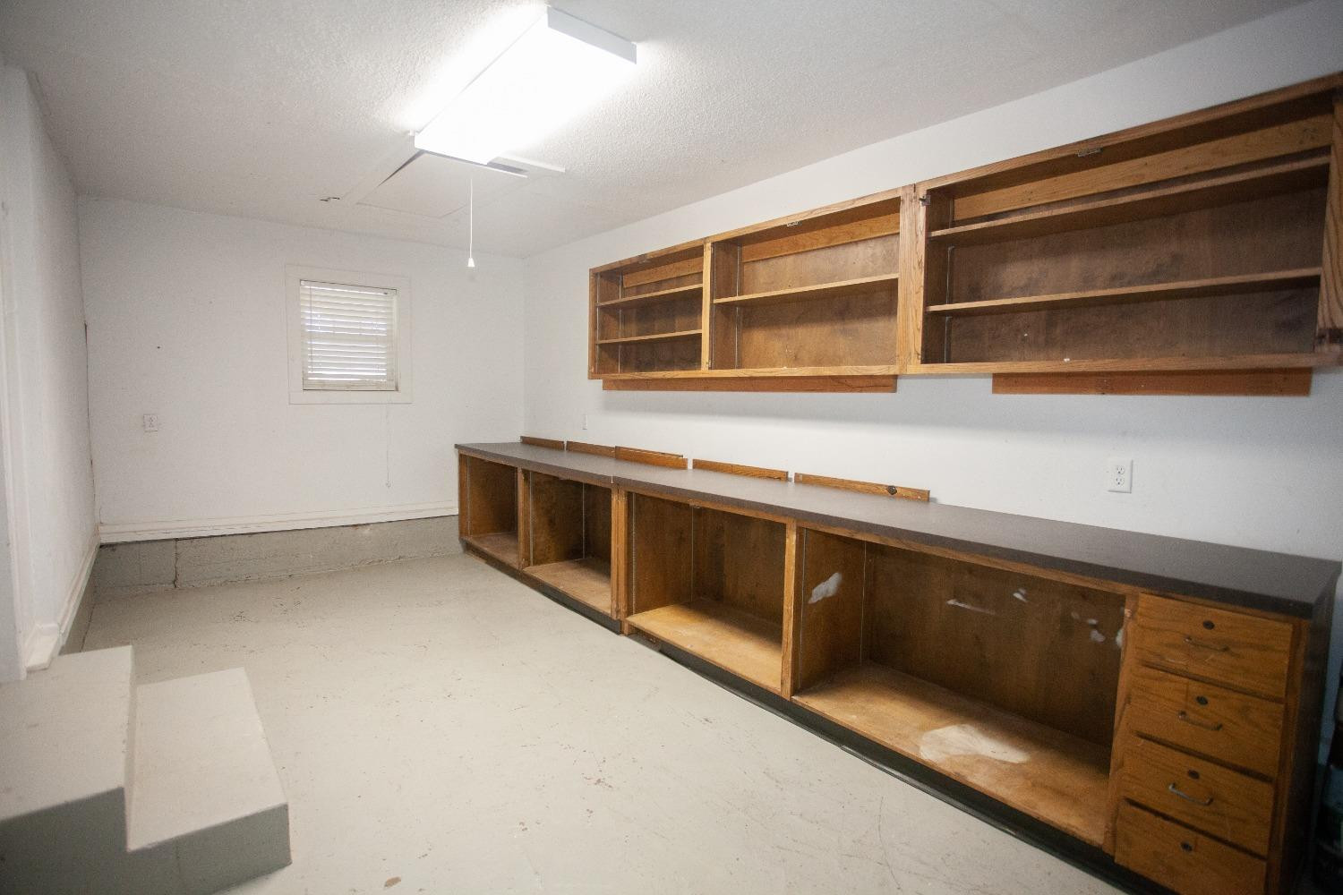 2614 32nd Street Lubbock, TX 79410 - Photo 28 of 35 Photo 28