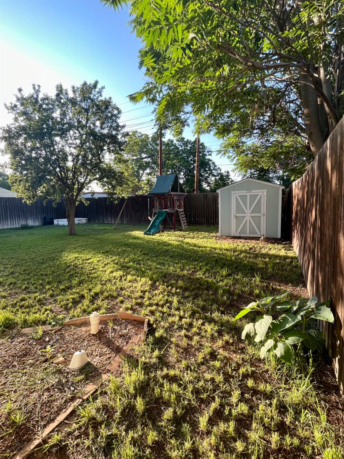 2614 32nd Street Lubbock, TX 79410 - Photo 31 of 35 Photo 31