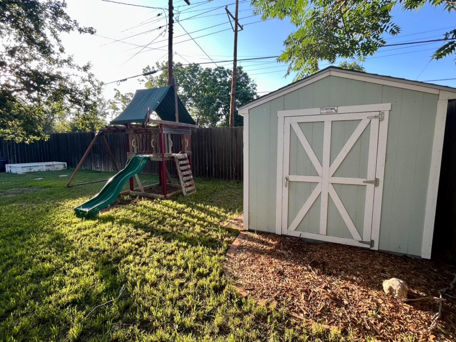 2614 32nd Street Lubbock, TX 79410 - Photo 33 of 35 Photo 33