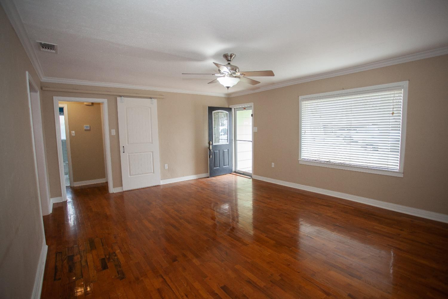 2614 32nd Street Lubbock, TX 79410 - Photo 5 of 35 Photo 5