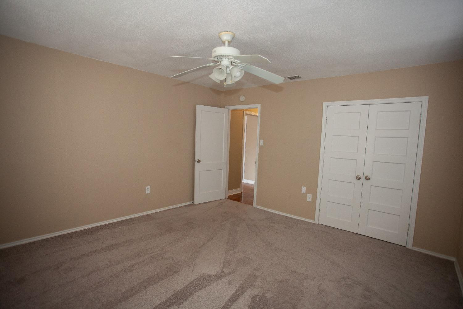 2614 32nd Street Lubbock, TX 79410 - Photo 7 of 35 Photo 7