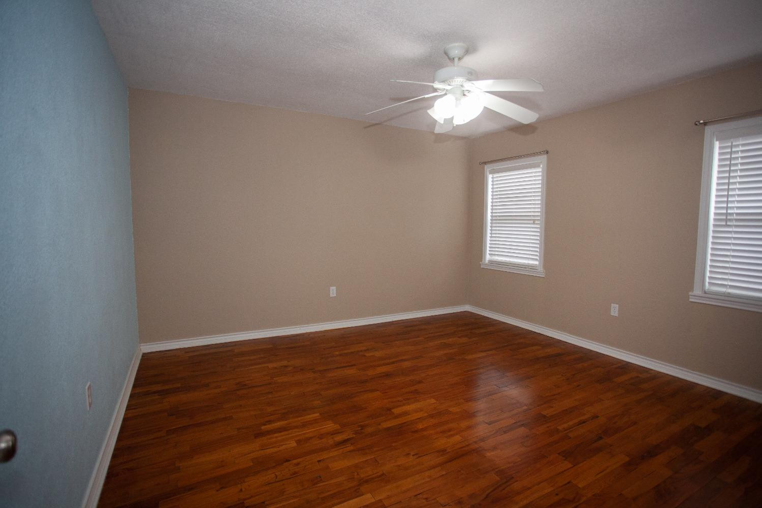 2614 32nd Street Lubbock, TX 79410 - Photo 9 of 35 Photo 9