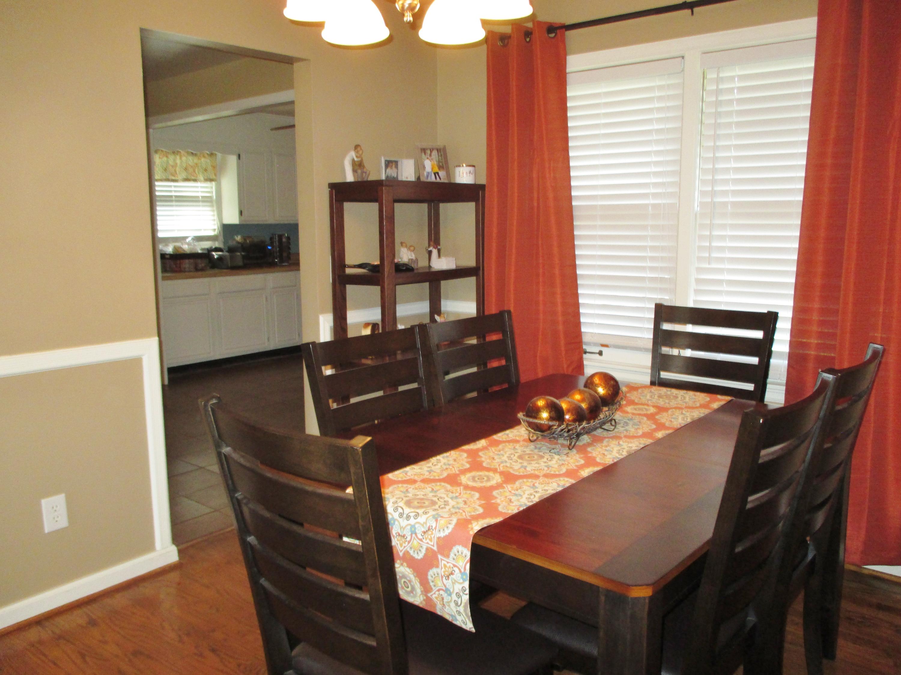 502 Magnolia Road Roanoke, VA 24019 - Photo 7 of 33 5