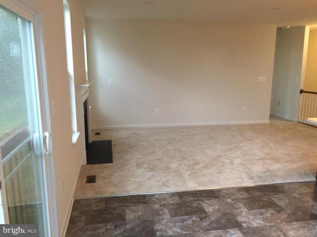 571 Hunters Road Culpeper, VA 22701 - Photo 7 of 22 Family Room