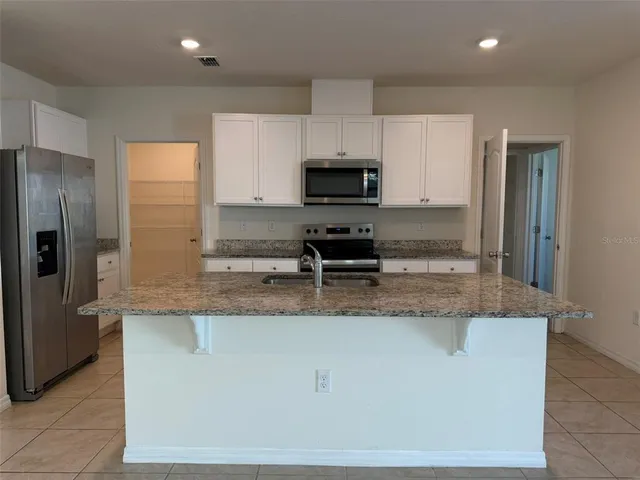 $2,600 | 915 Waterfall Boulevard, Davenport, FL 33837