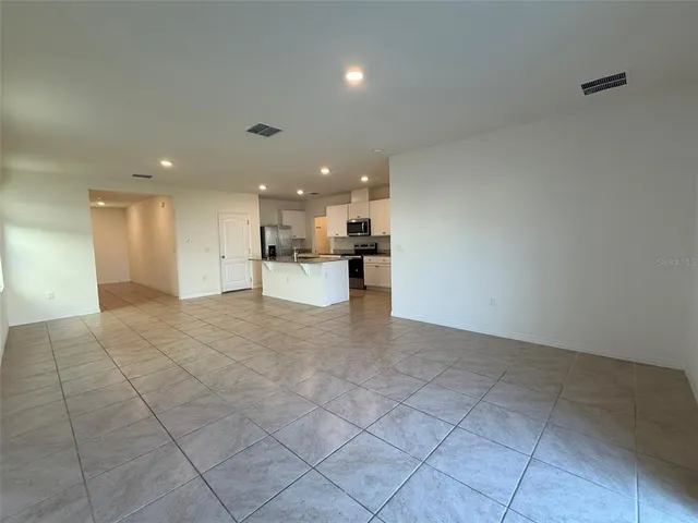 $2,600 | 915 Waterfall Boulevard, Davenport, FL 33837