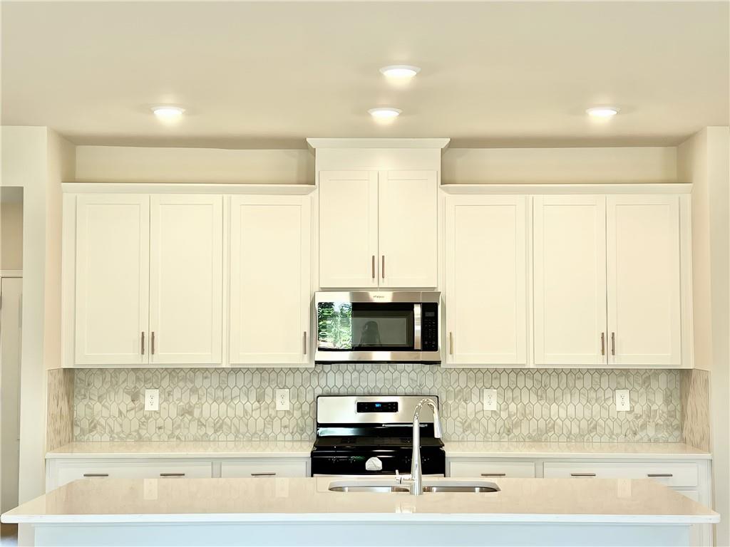 741 Gabby Point Mableton, GA 30126 - Photo 5 of 24