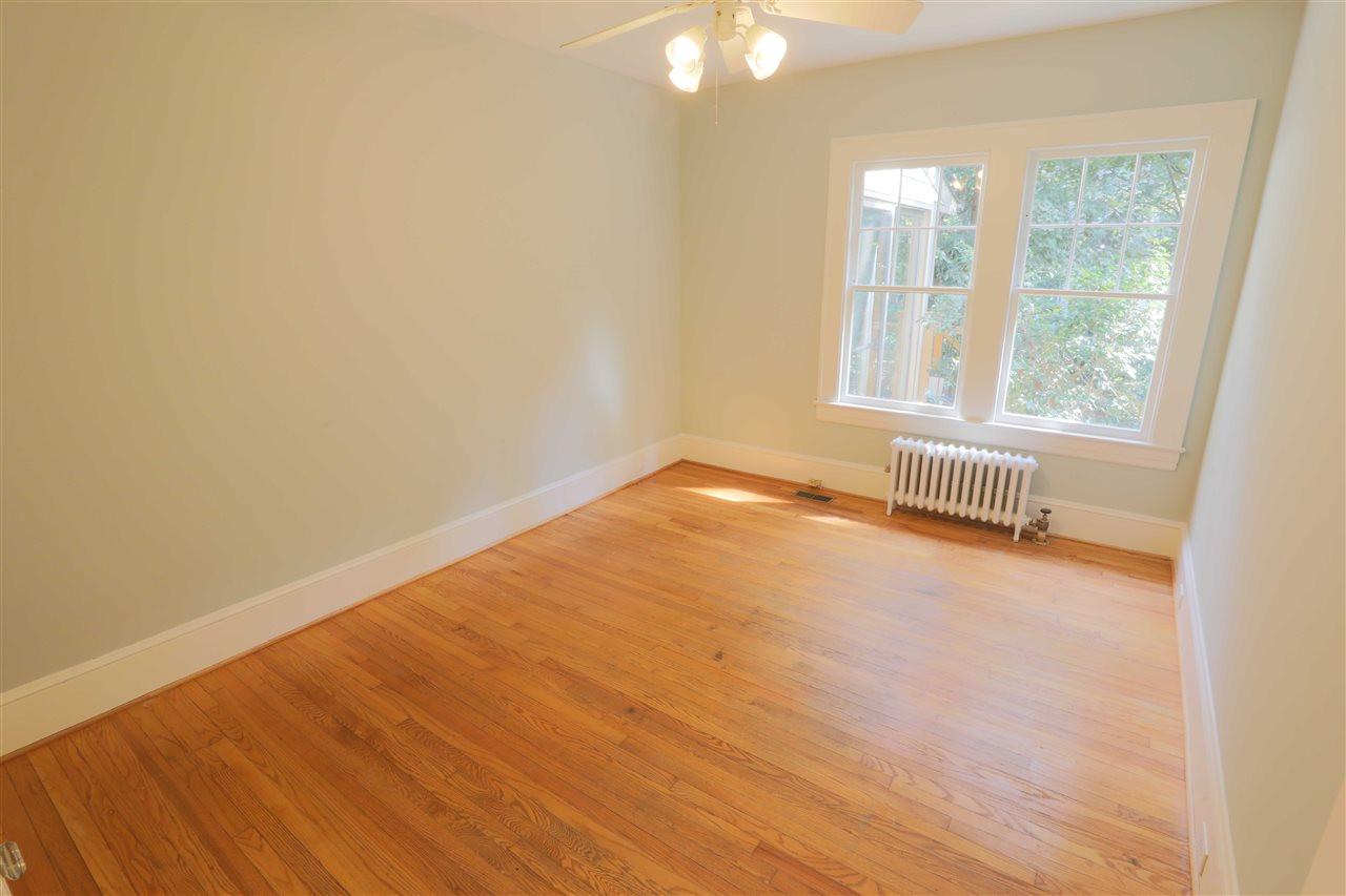 903 West Johnson Street Raleigh, NC 27605 - Photo 10 of 21 Bedroom