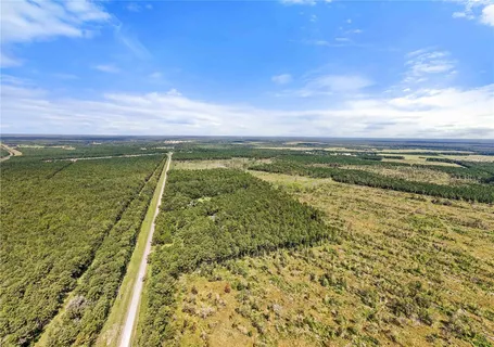 $2,208,000 | 8 Old Beaumont Road, Sour Lake, TX 77659