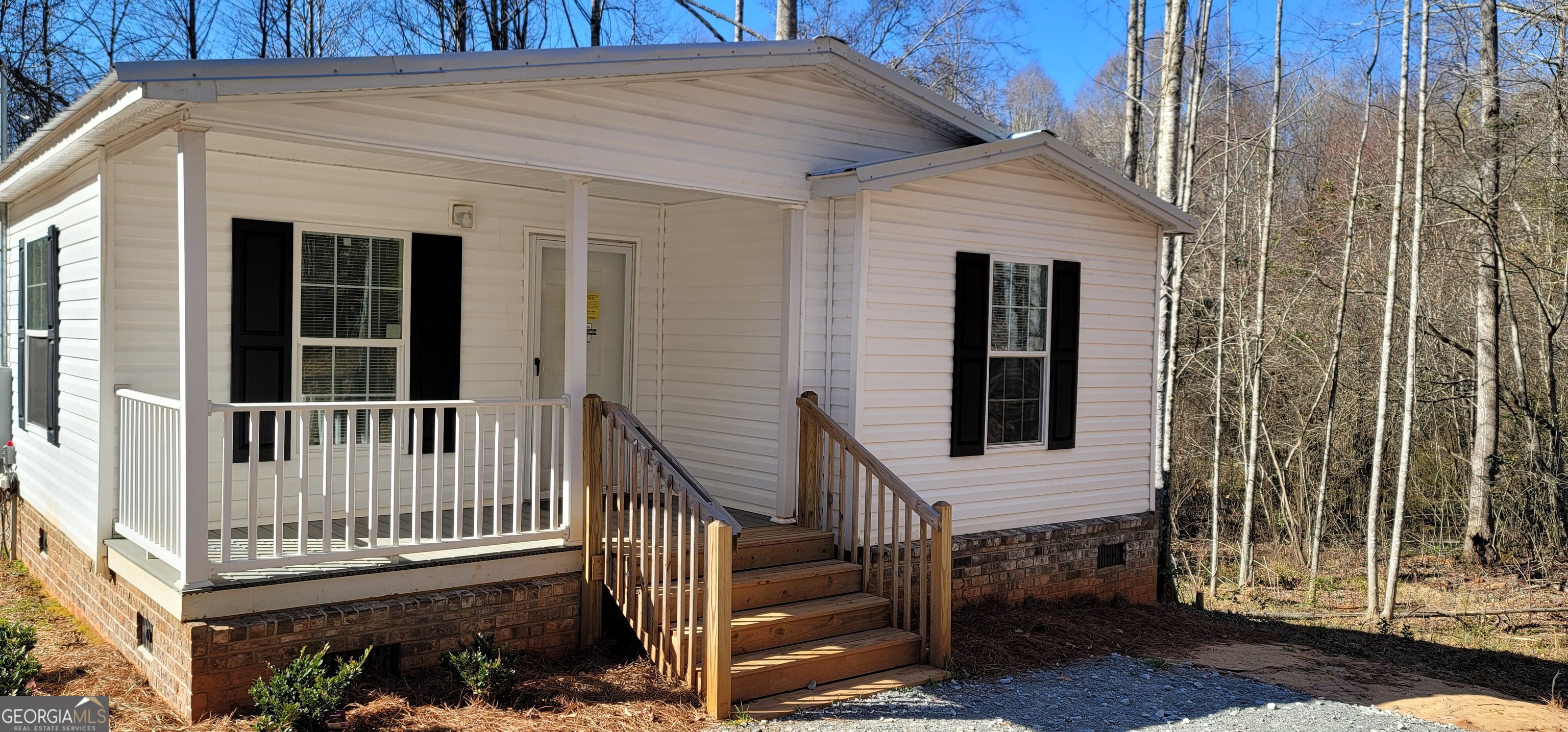 2220 O W Adams Road Dewy Rose, GA 30634 - Photo 2 of 30