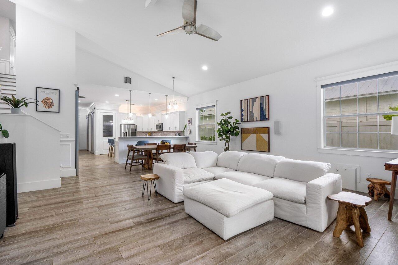 405 Coconut Avenue Stuart, FL 34996 - Photo 19 of 60 022-405CoconutAvenue-Stuart-FL-34996-SMA