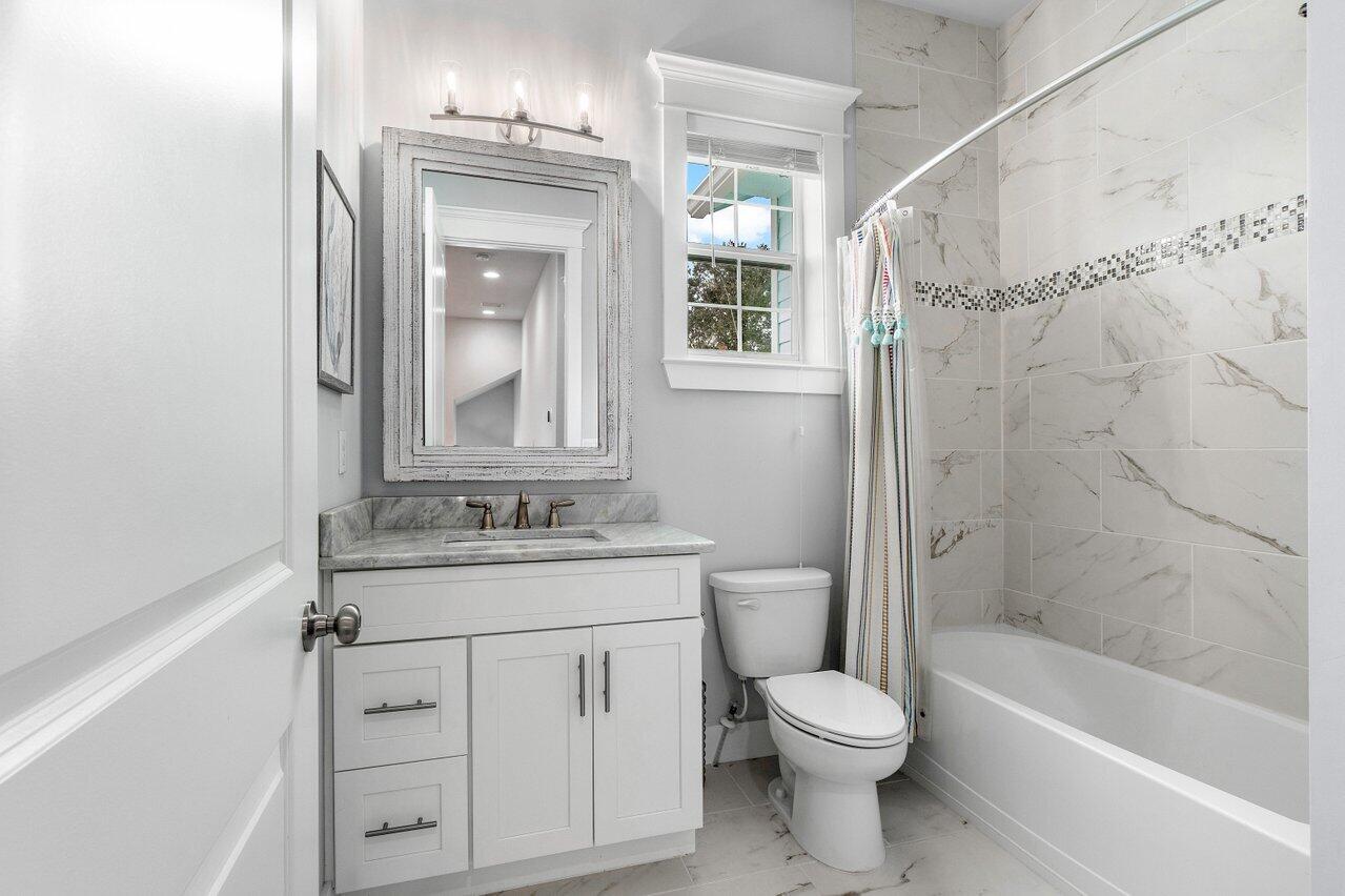 405 Coconut Avenue Stuart, FL 34996 - Photo 26 of 60 030-405CoconutAvenue-Stuart-FL-34996-SMA