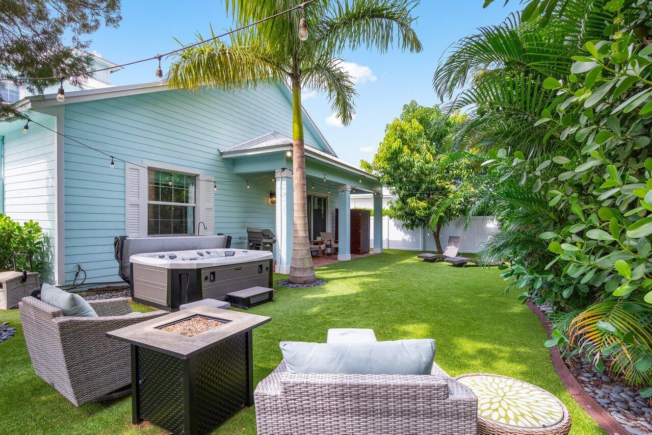 405 Coconut Avenue Stuart, FL 34996 - Photo 43 of 60 047-405CoconutAvenue-Stuart-FL-34996-SMA