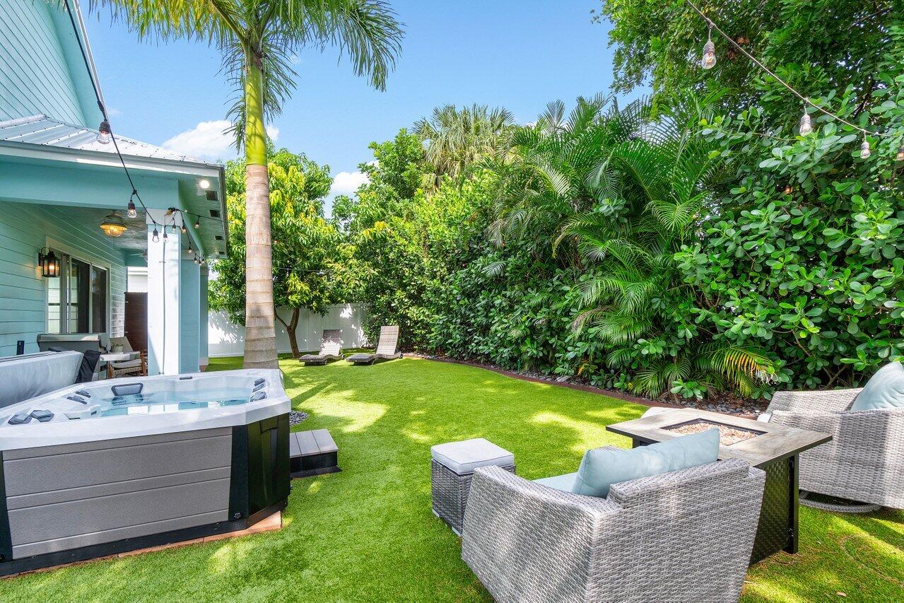 405 Coconut Avenue Stuart, FL 34996 - Photo 44 of 60 048-405CoconutAvenue-Stuart-FL-34996-SMA