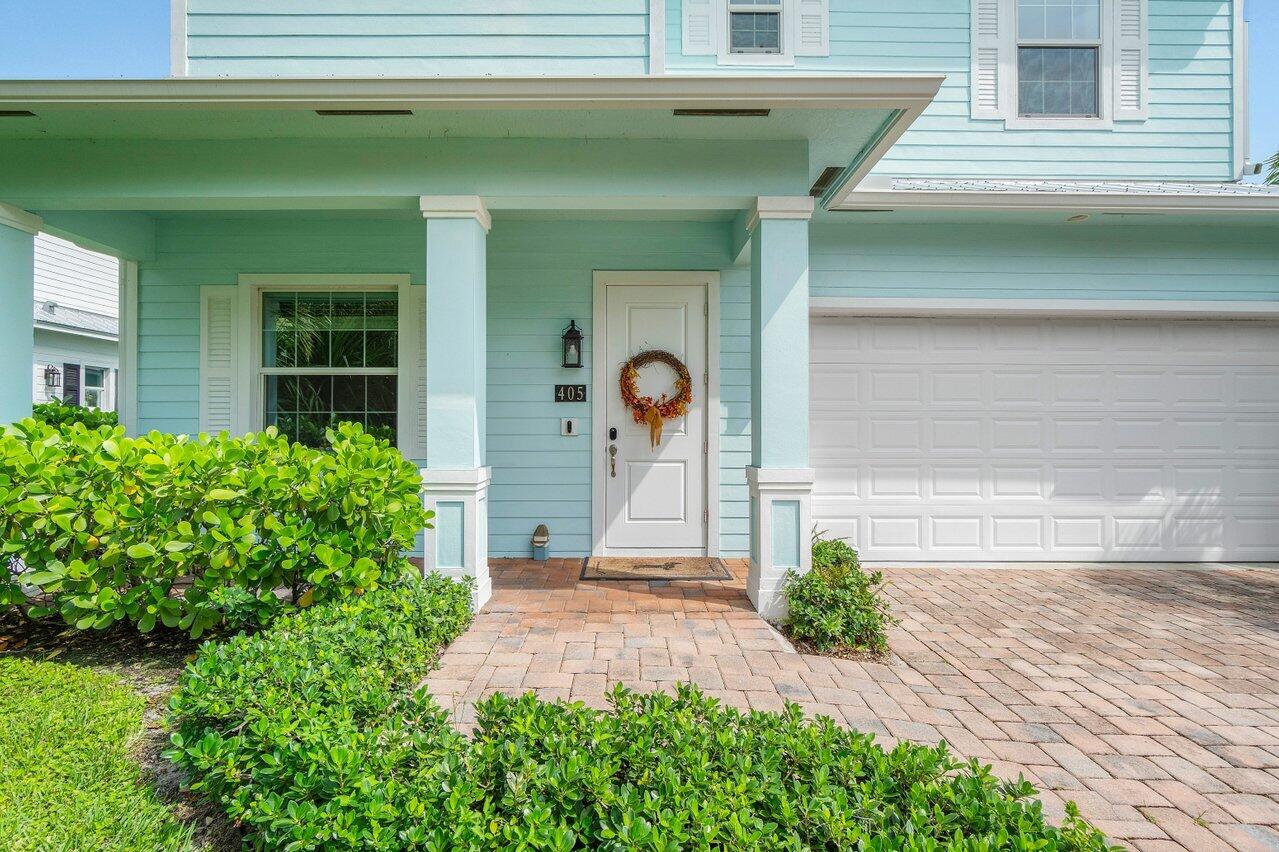 405 Coconut Avenue Stuart, FL 34996 - Photo 5 of 60 005-405CoconutAvenue-Stuart-FL-34996-SMA