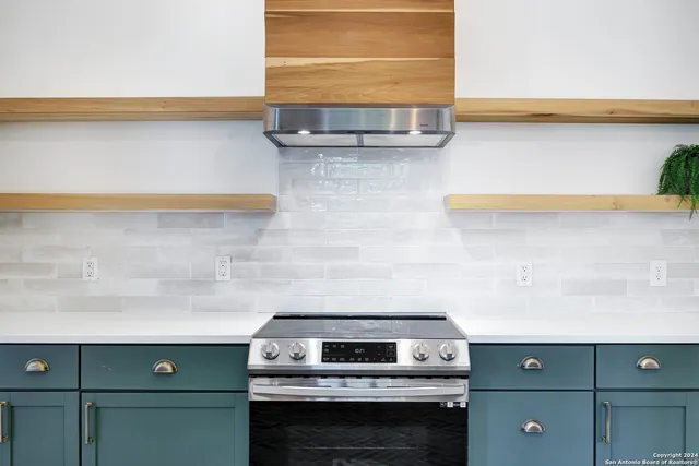 $3,150 | 1613 North Olive Street, San Antonio, TX 78208