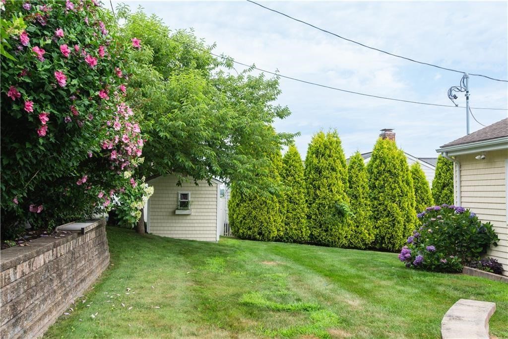 5 Sherri Lane Middletown, RI 02842 - Photo 21 of 22