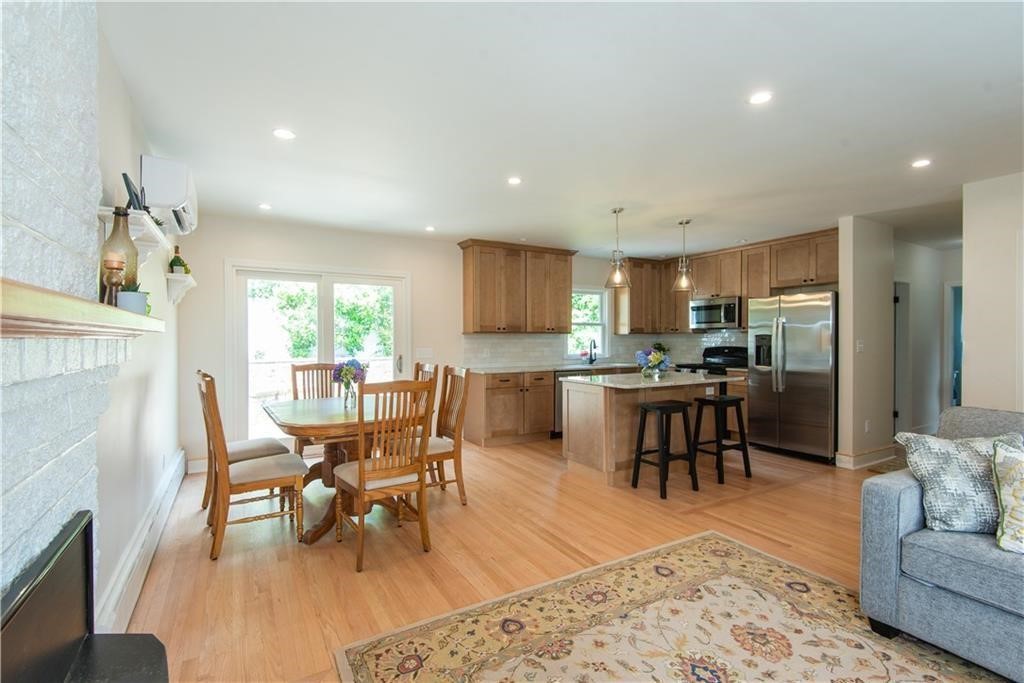 5 Sherri Lane Middletown, RI 02842 - Photo 6 of 22