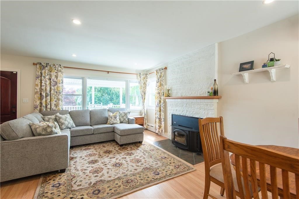 5 Sherri Lane Middletown, RI 02842 - Photo 7 of 22