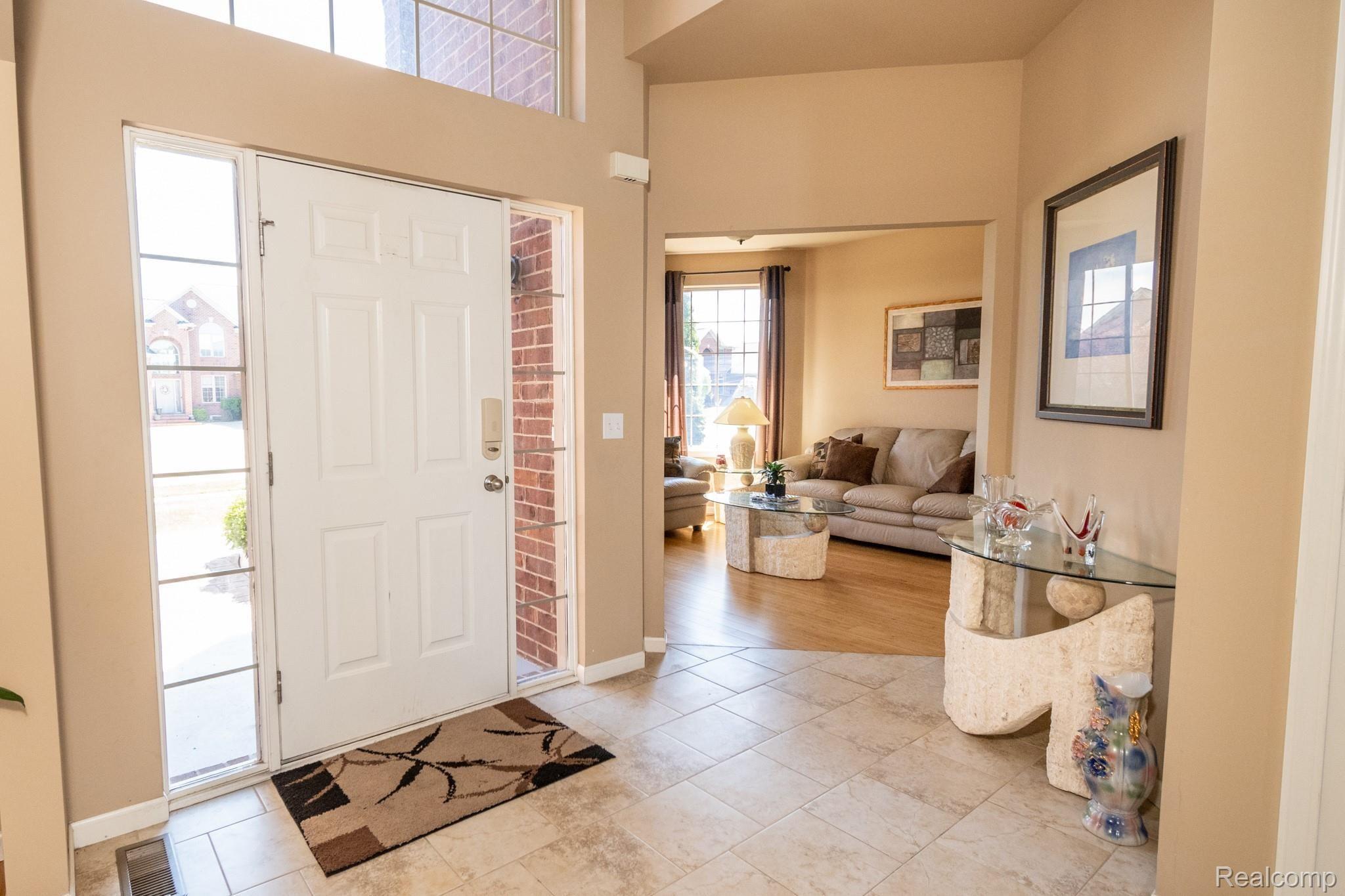 16411 Moore Park Road Macomb, MI 48044 - Photo 9 of 57 20200520-DSC_2002.jpg
