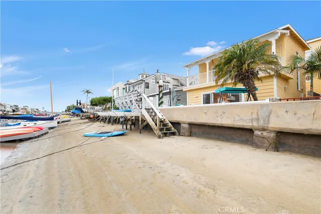 $12,750 | 325 Grand Canal, Newport Beach, CA 92662