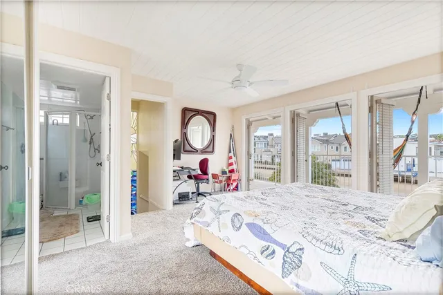 $12,750 | 325 Grand Canal, Newport Beach, CA 92662