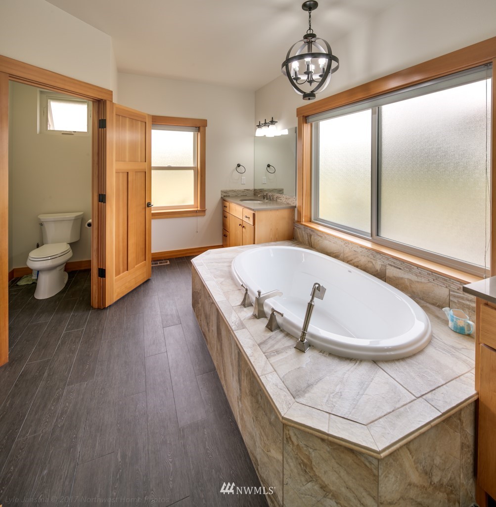 6833 Baker Ridge Drive Lynden, WA 98264 - Photo 13 of 25