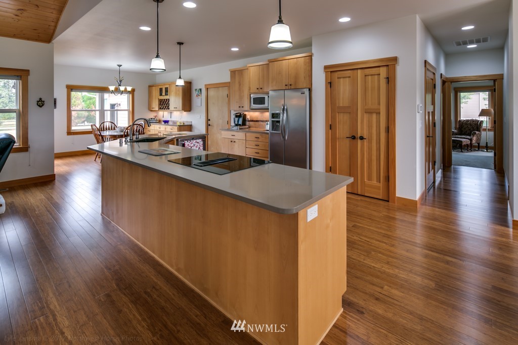 6833 Baker Ridge Drive Lynden, WA 98264 - Photo 6 of 25