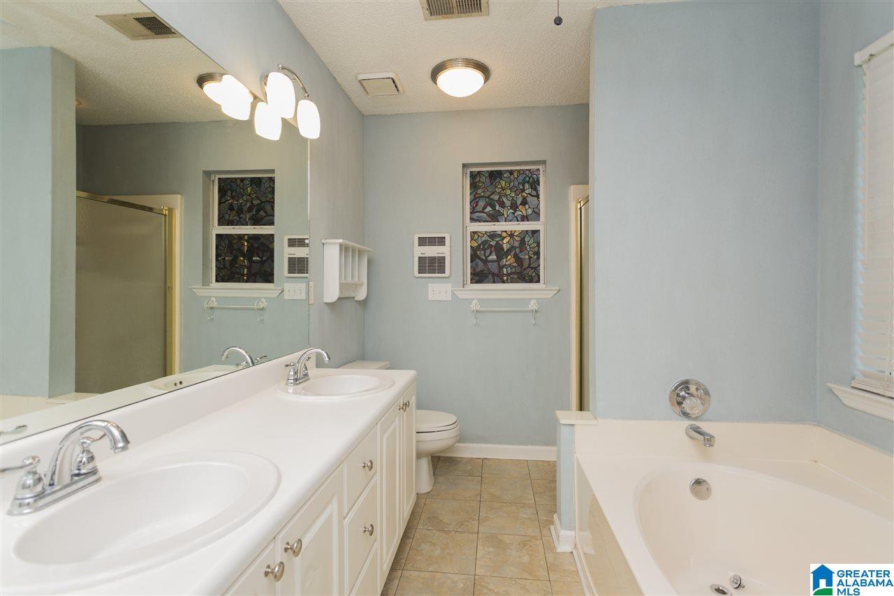 110 Cambridge Pointe Circle Alabaster, AL 35007 - Photo 30 of 32