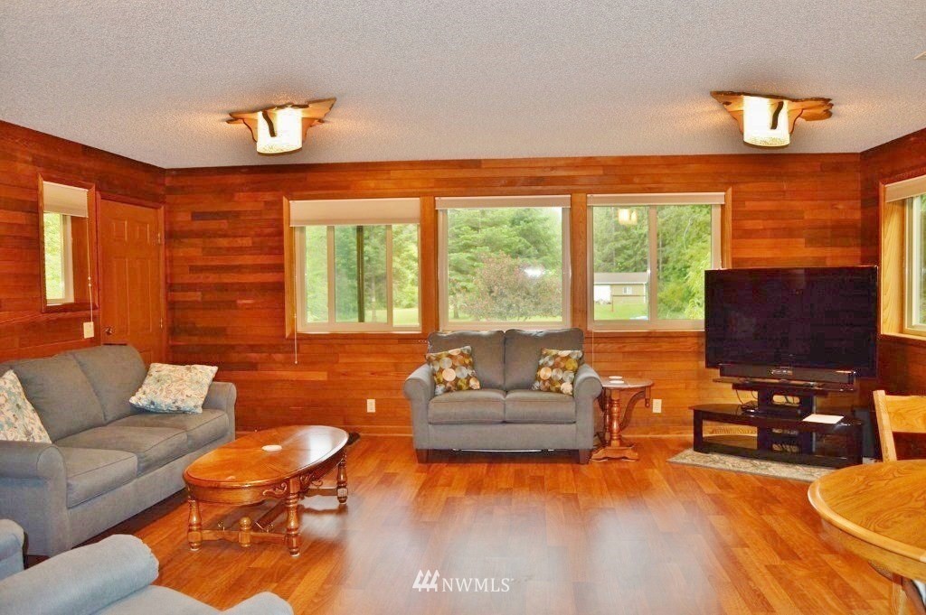 706-35 Falls Road Randle, WA 98377 - Photo 9 of 25 Gallery Image 9