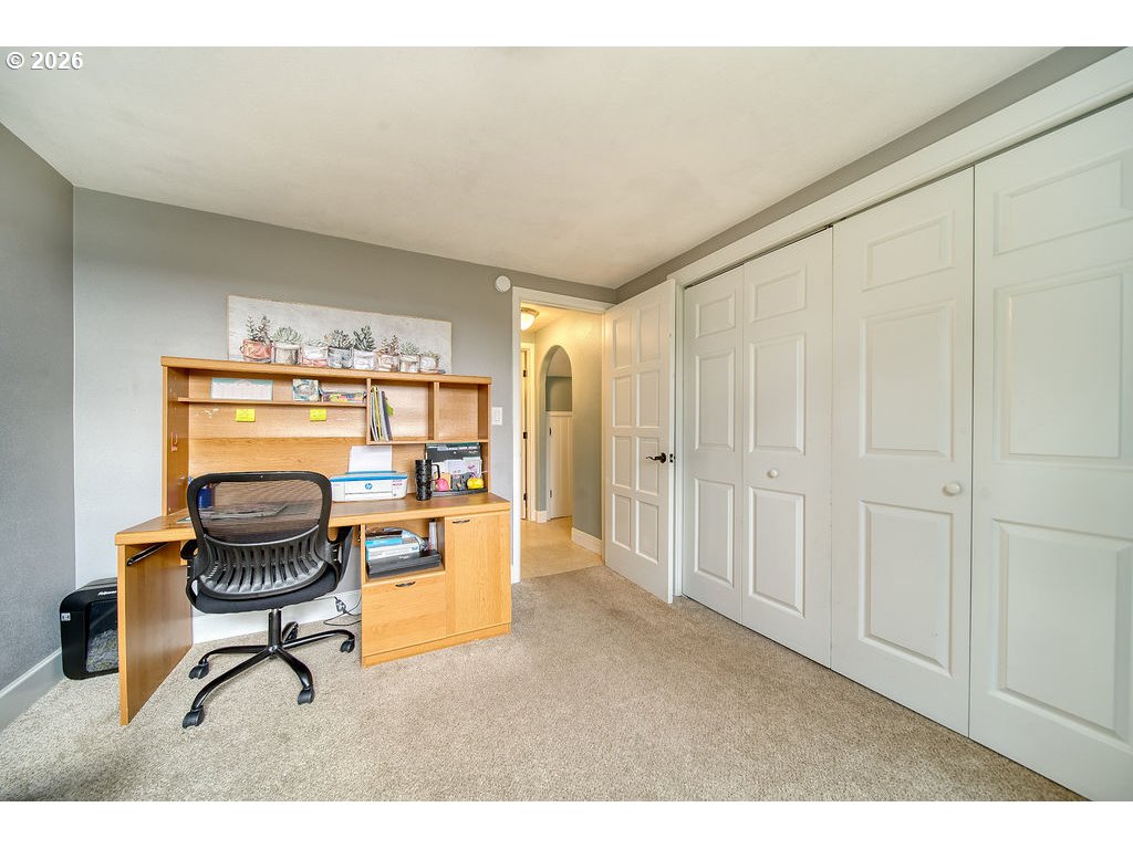 1045 Umatilla Street St. Helens, OR 97051 - Photo 21 of 43 a living room with furniture and a window