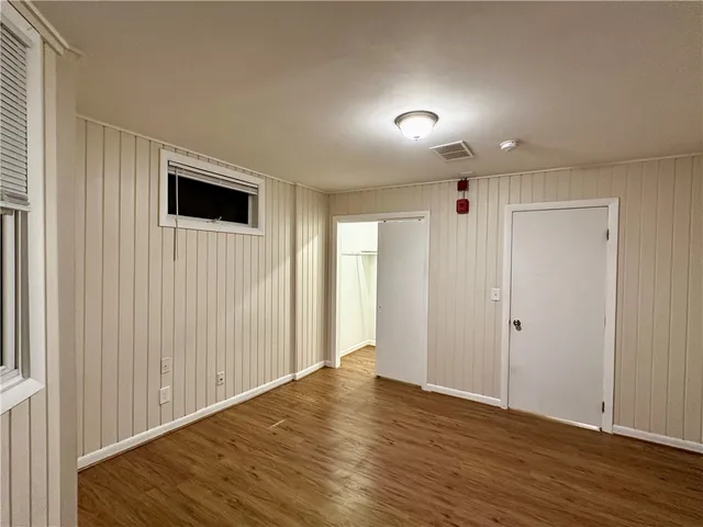 $2,300 | 800 Oakland Beach Avenue, Unit B, Warwick, RI 02889