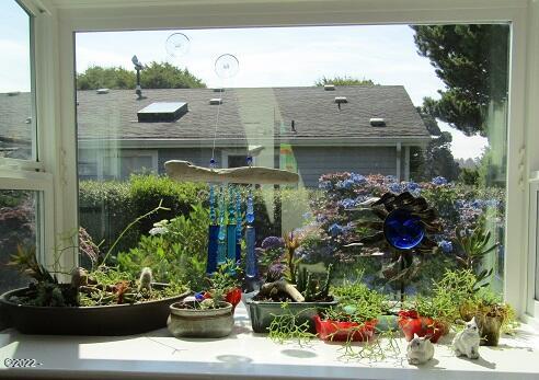 1240 Southwest Sailfish Loop Waldport, OR 97394 - Photo 19 of 29 Garden Window